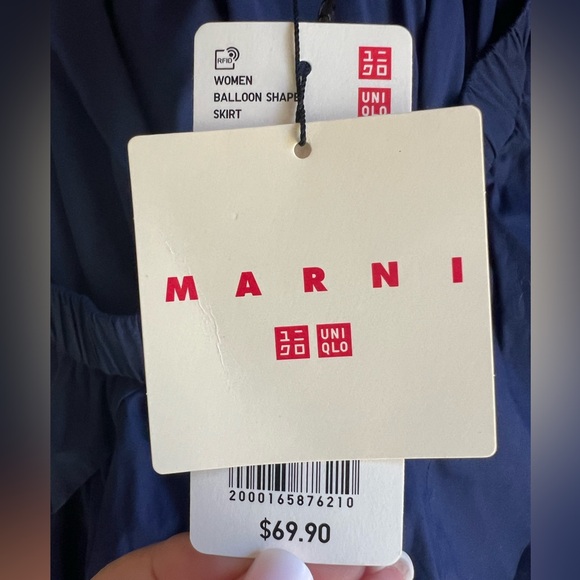 Marni X Uniqlo balloon-shaped navy skirt - RARE -  NWT - Picture 12 of 14